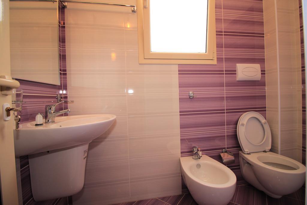 Hotel Keisa Dhërmi Екстериор снимка