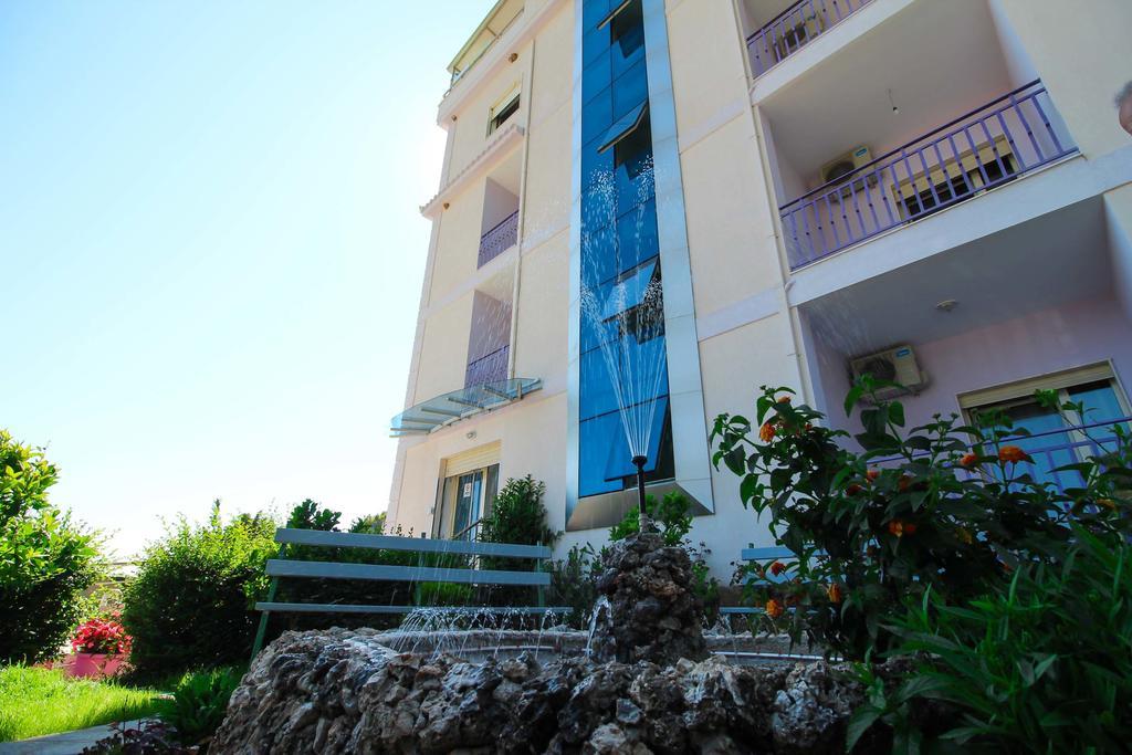Hotel Keisa Dhërmi Екстериор снимка